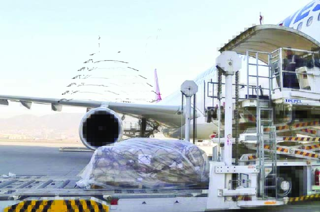 ඉන්දි­යාව සහ ඇෆ්ග­නි­ස්තා­නය අතර පළමු වරට භාණ්ඩ ප්‍රවා­හන ගුවන් සේව­යක්