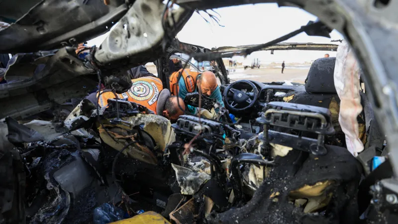 ගාසාවට එල්ල වූ ප්‍රහාරයකින් හමාස් අණදෙන නිලධාරියකු මරුට