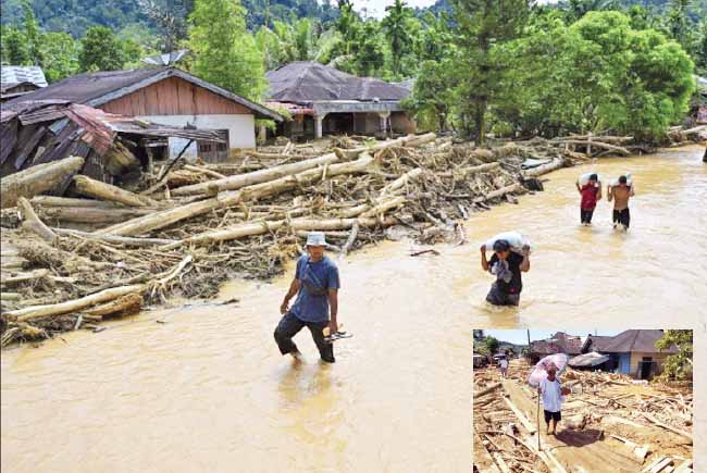 සුමාත්‍රා ගංව­තු­රෙන් ඉන්දු­නී­සි­යාවට  ඩොලර් බිලි­යන 4ක පාඩු­වක්!