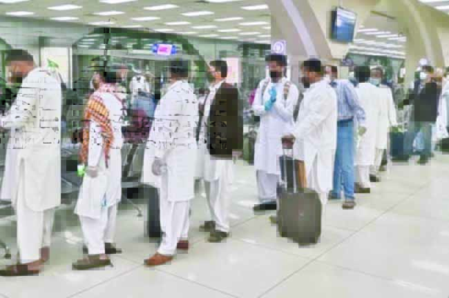 සිඟමනේ යෑමේ චෝදනාවට පාකිස්තානුවෝ                                   රටවල් රැසකින් පිටුවහල් කරති