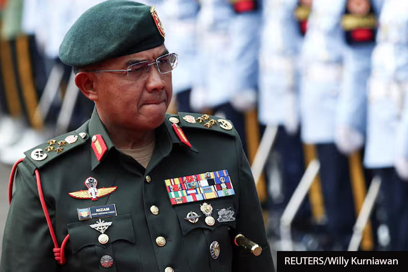 මැලේසියාවේ හමුදා ලොක්කන් දෙදෙනකුට නඩු