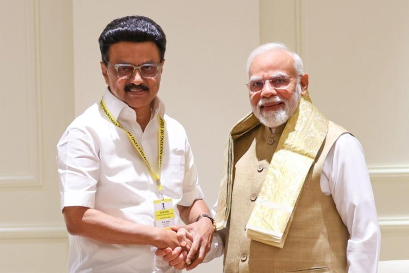 ඒකීය රාජ්‍යය අහෝසි කිරීමට ශ්‍රී ලංකාවට බලපෑම් කරන්නැයි තමිල්නාඩු මහ ඇමැති,අගමැති මෝදිගෙන් ඉල්ලයි