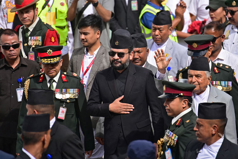 හිටපු රැප් ගායකයෙක් නේපාල අගමැති ධුරයට                            තරඟ වදින බවට අනාවරණයක් !