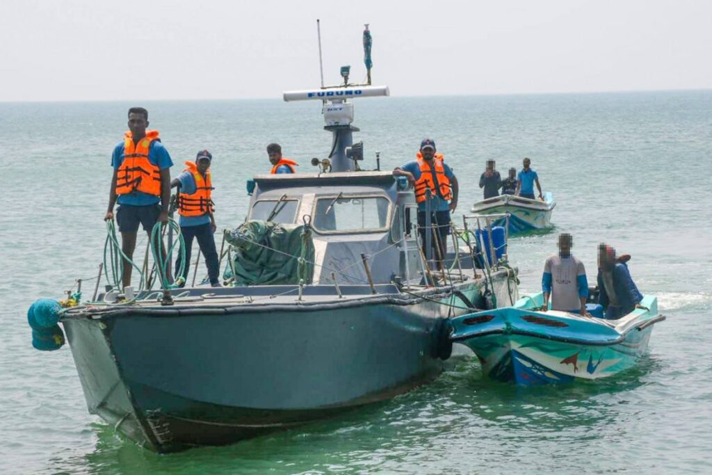 මන්නාරම දකුණු මුහුදේ දී හෂිස් කිලෝග්‍රෑම් 50ක් සමඟ සැකකරුවන් 2ක් අත්අඩංගුවට