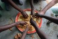 ලොව පුරා ආහාර මිල ඉහළ යෑමේ අවදානමක් :                            පොහොර අර්බුදයක් අතළඟ !