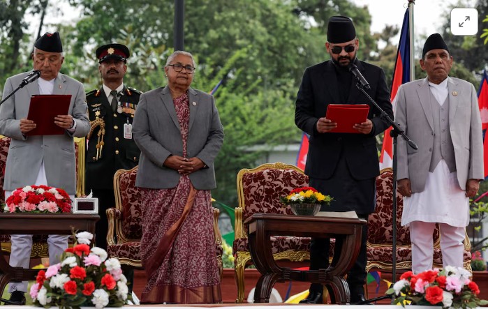 රැප් ගායක බාලේන්ද්‍ර ෂා නේපාලයේ                                         අගමැති ලෙස දියුරුම් දෙයි !