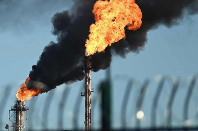 ලොවම අසරණ කළ බලශක්ති අර්බුදය !