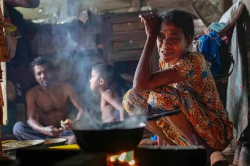 රට පොහොසත්ලු – හැබැයි ජනතාව නම් දුප්පත් !                                  මොකක්ද මේ අමෙරිකන් ඩොලර් 5000 කතාව