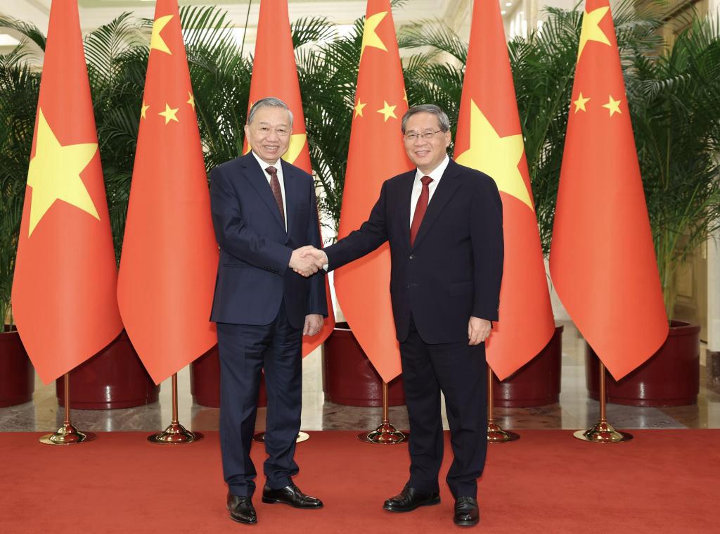 කාර්මික සහ සැපයුම් දාමයන් ශක්තිමත් කරන්න                                            චීනය – වියට්නාම් එකඟතාවක්