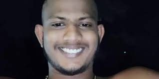 කුඩු සලිඳු’, සලිඳු මල්ෂික ගුණරත්න නමින් රට ගිය                                                       ගමන් බලපත්‍රය ගැන වහාම විමර්ශනය කර                        අධිකරණයට වාර්තා කරන්න                                                                   – කොළඹ ප්‍රධාන මහේස්ත්‍රාත් CID ට නියෝග කරයි