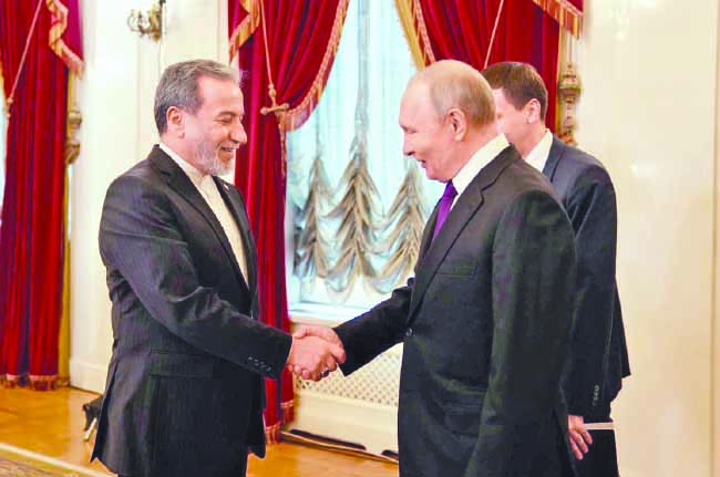 ඉරානය වෙනුවෙන් පෙනී සිටිනවා !                                                     – රුසි­යානු ජනා­ධි­පති ඉරාන විදේශ ඇමැතිට කියයි