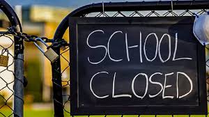 පැතිර යන උණ රෝගය හේතුවෙන්                                                දෙණියායේ පාසල් 4ක් වැසේ