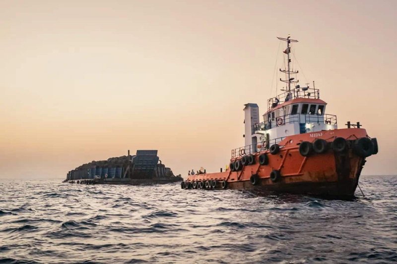 Commercial ships hit near Strait of Hormuz as                             Iran-US talks stall