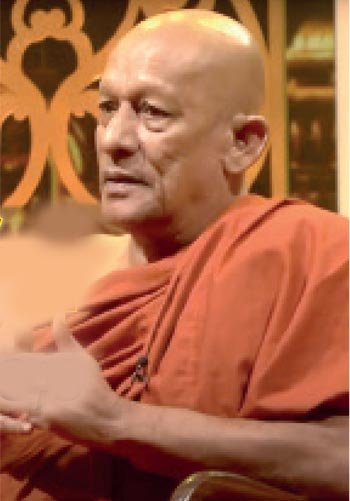ශ්‍රී ලාංකීය ගීත සාහිත්‍යයට පහන් තරුවක් වූ                                       රඹුකන සිද්ධාර්ථ හිමියෝ අපවත් වෙති