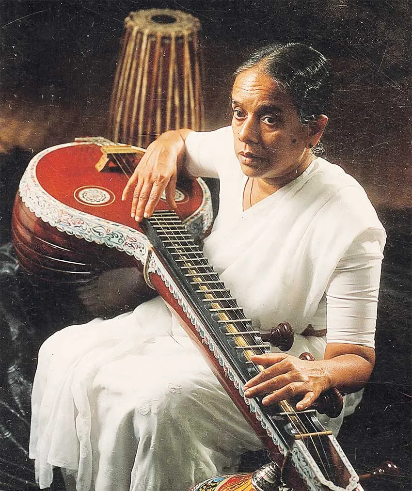 නන්දා මාලිනී දිවි ගමන නිමා කරයි