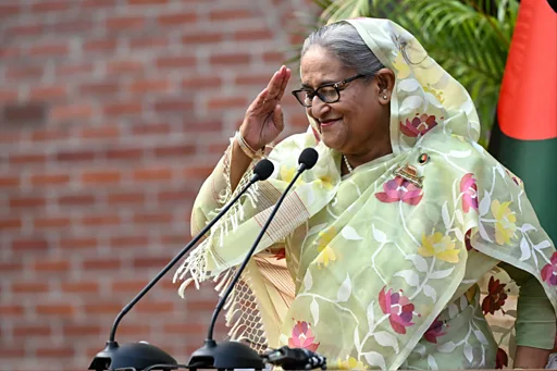 ශිෂ්‍ය අරගලයට වසර 2යි :                                                               ජනතාවට සේවය කරන්න දෙසැම්බරයේදී                                                    නැවතත් බංග්ලාදේශයට එනවා !                                                            මරණ දඬුවම නියම වු ශෙයික් හසීනා කියයි